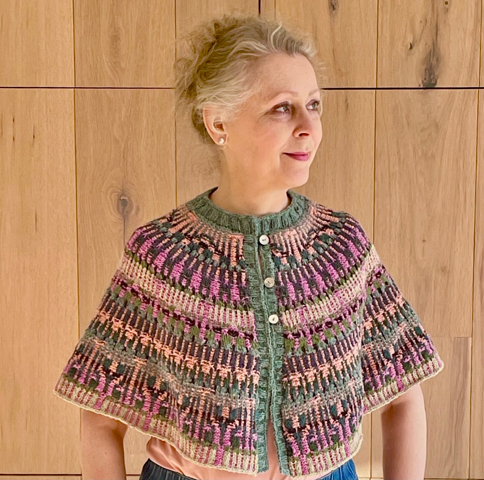 Nefertiti capelet