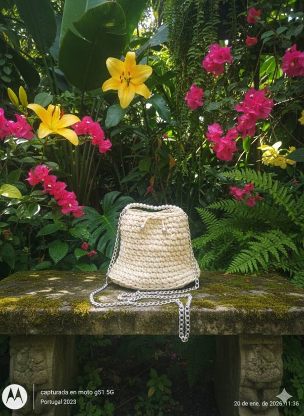 Handgemaakte schoudertas beige