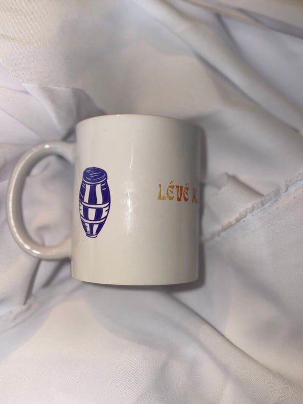 Tasse tam-tam lève toi ton café t'attend