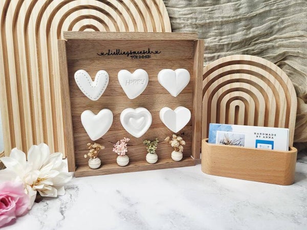 Holz Bilderrahmen mit Herzen und Blumen