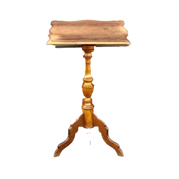 Eikenhouten Lessenaar Op Driespant