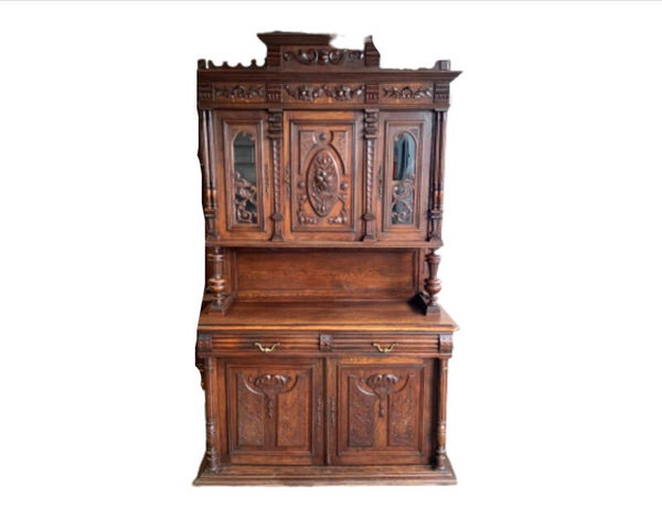 Notenhouten Buffetkast