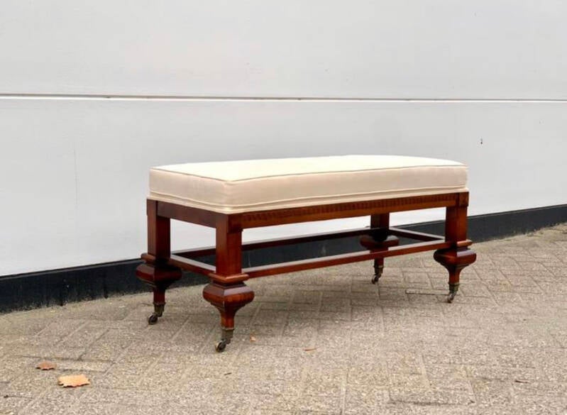 Mahoniehouten Hocker 