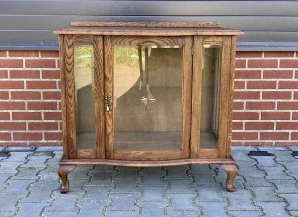 Eikenhouten Theekastje