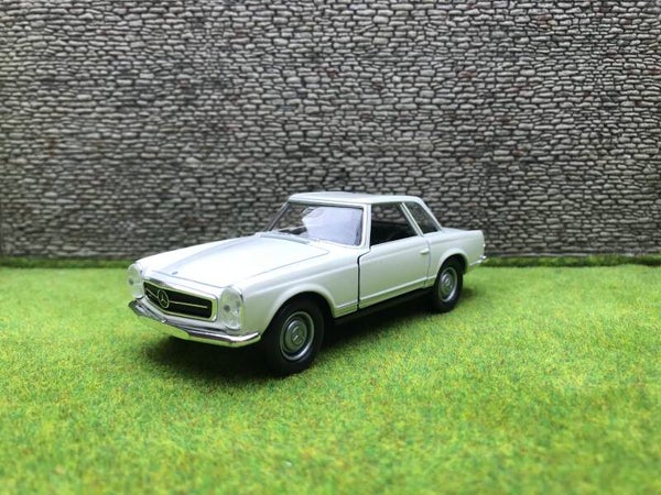 1963 Mercedes-Benz 230 SL