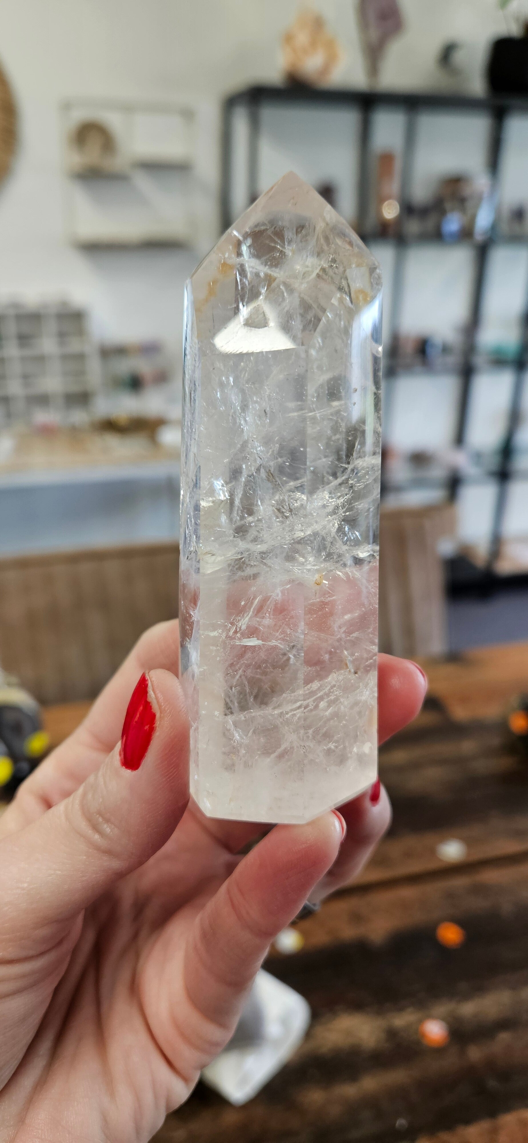 Bergkristal toren met Golden healer