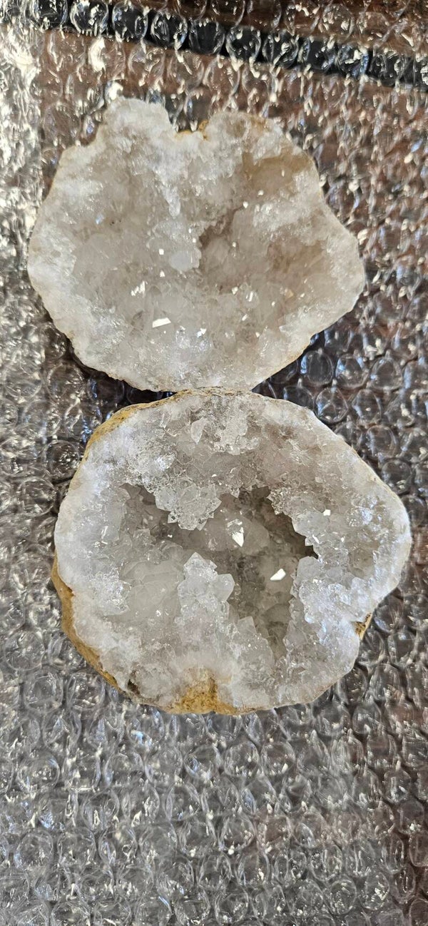 Bergkristal geode Medium nr 1
