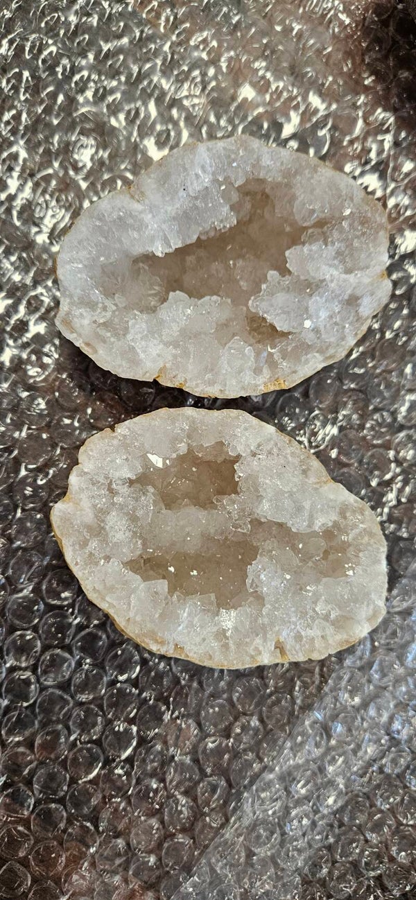 Bergkristal medium geode 2