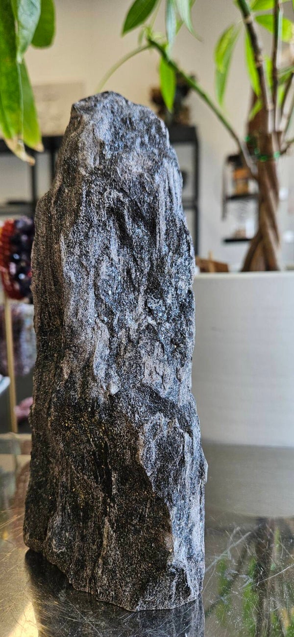 Zwarte Mica sculptuur nr 3