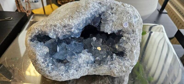 Celestien geode 3