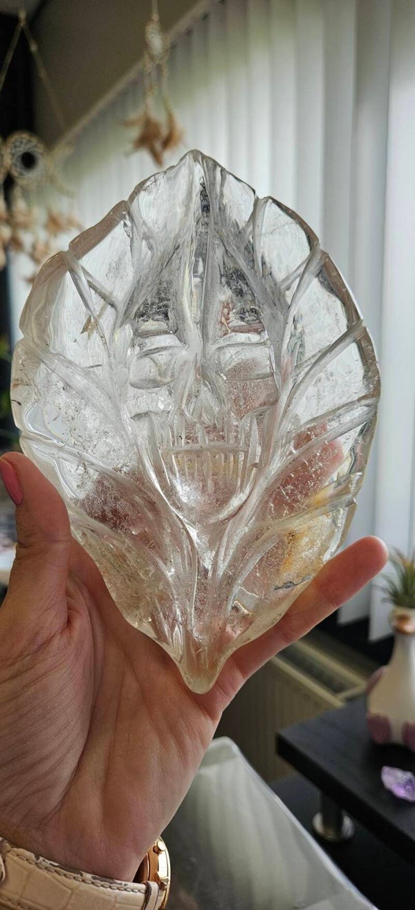 Spirit Guardian – een zeer bijzondere, unieke Bergkristal handcarving uit Brazilië