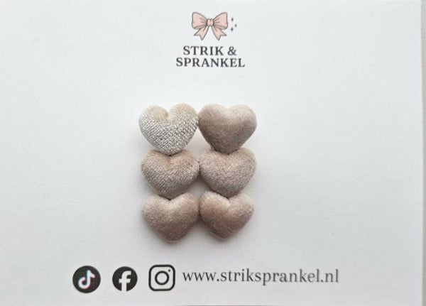 Haarspeldjes drie hartjes beige pluche