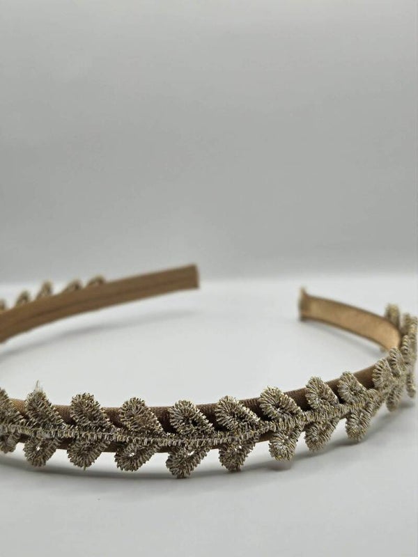 Diadeem Hazel