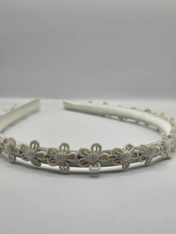 Diadeem White Bloom