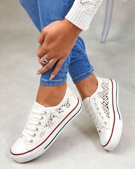 VICTORIA Baskets basses blanche en dentelle du 36 au 41