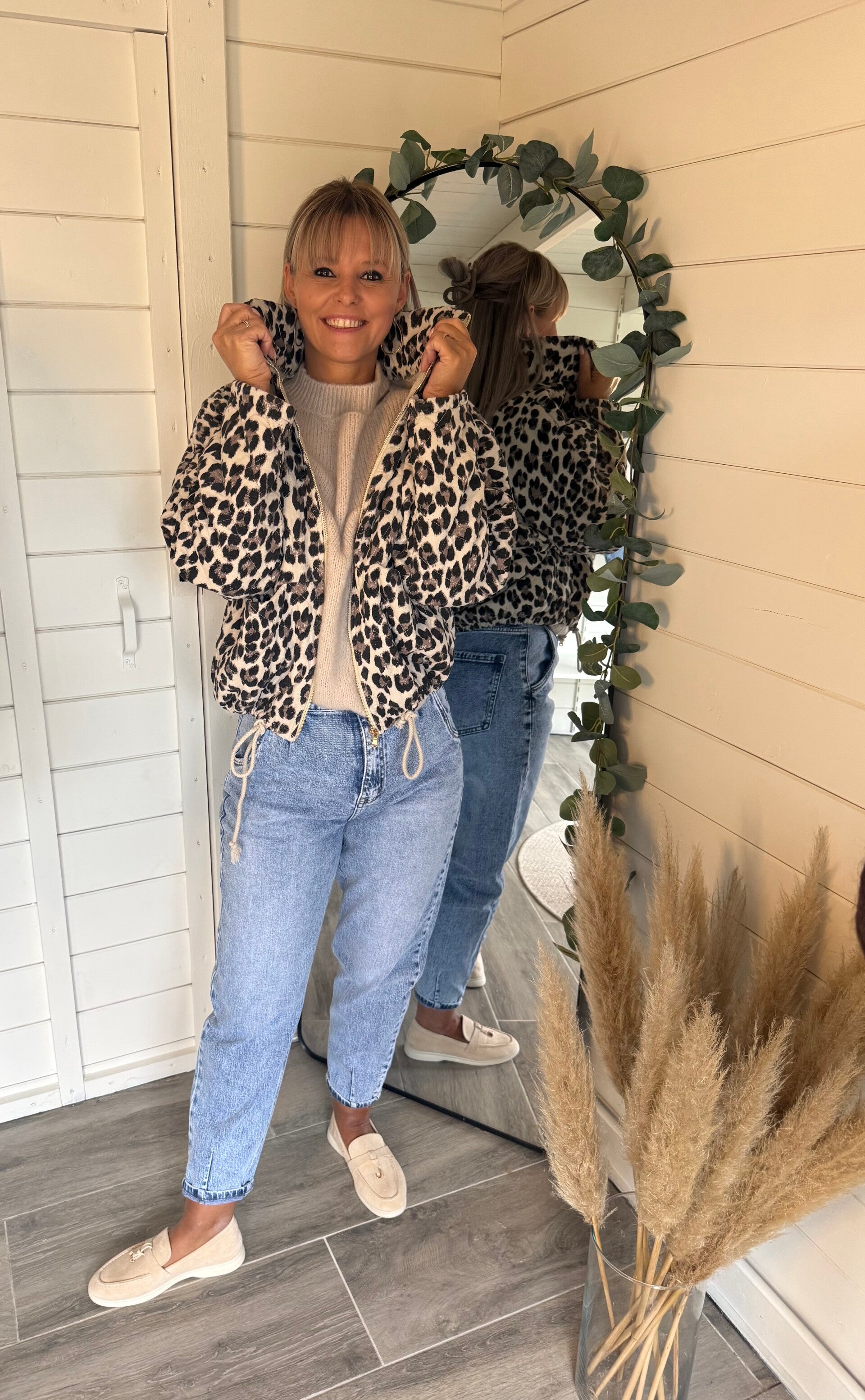 Lexi Leopard Jacket – Beige