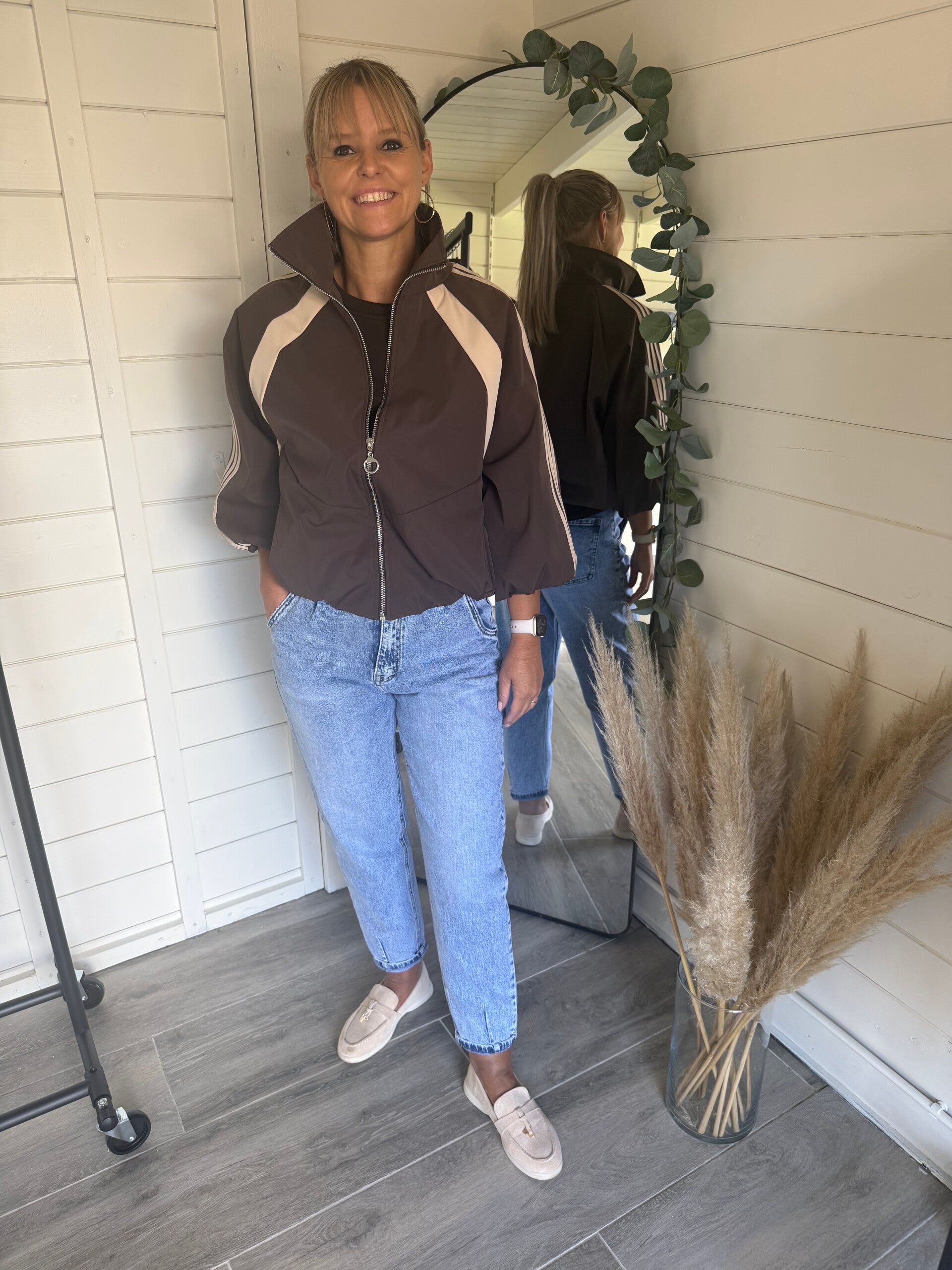 Zoe Sporty Jacket – Chocolate