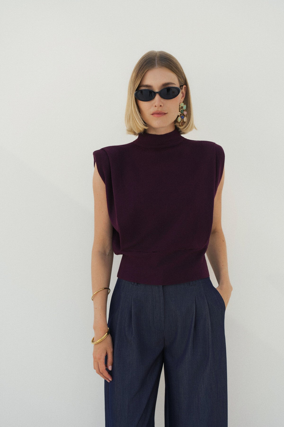 Mila Choker Knit – Burgundy