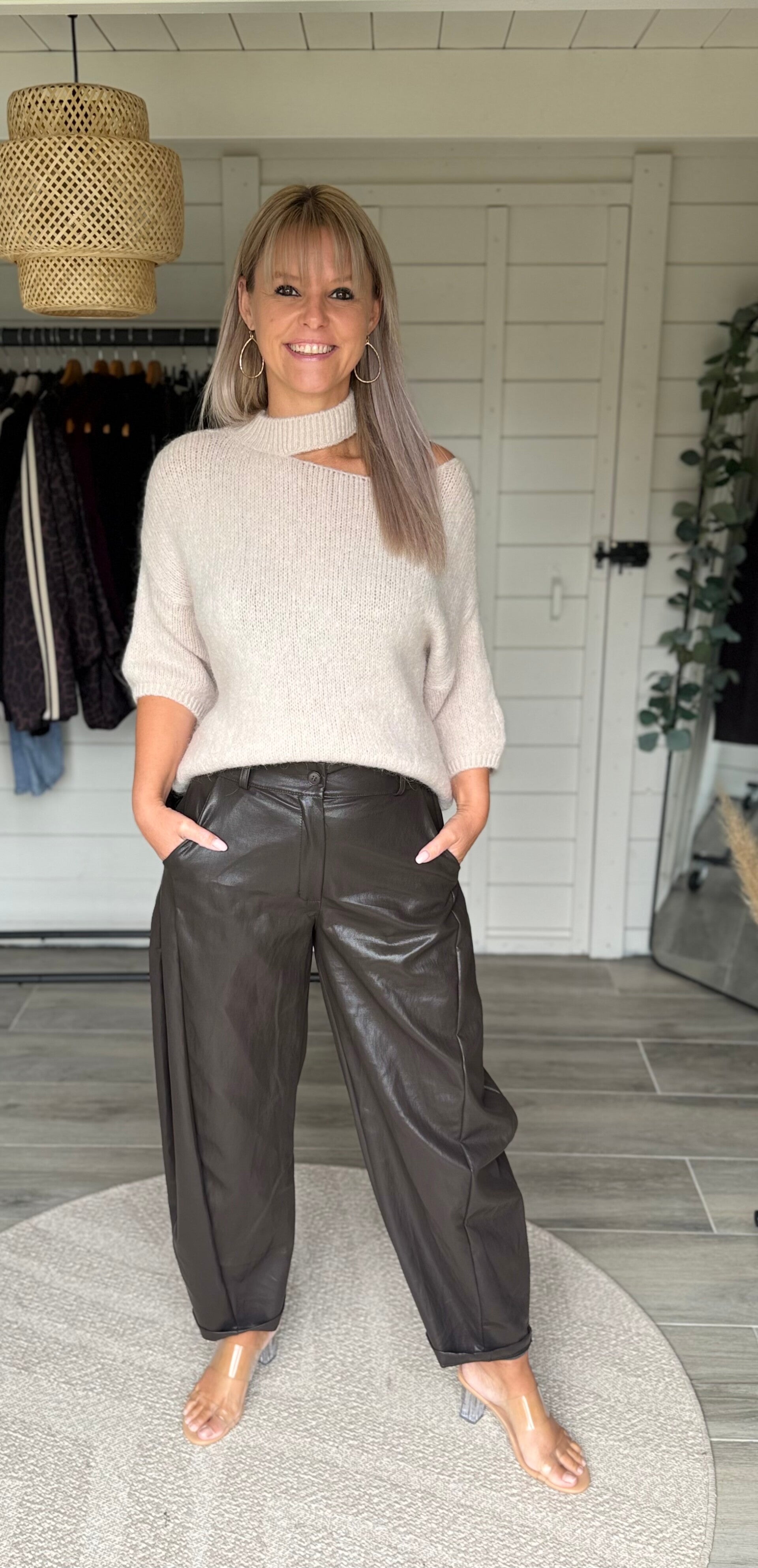 Maya Faux Leather Barrel Pants – Brown