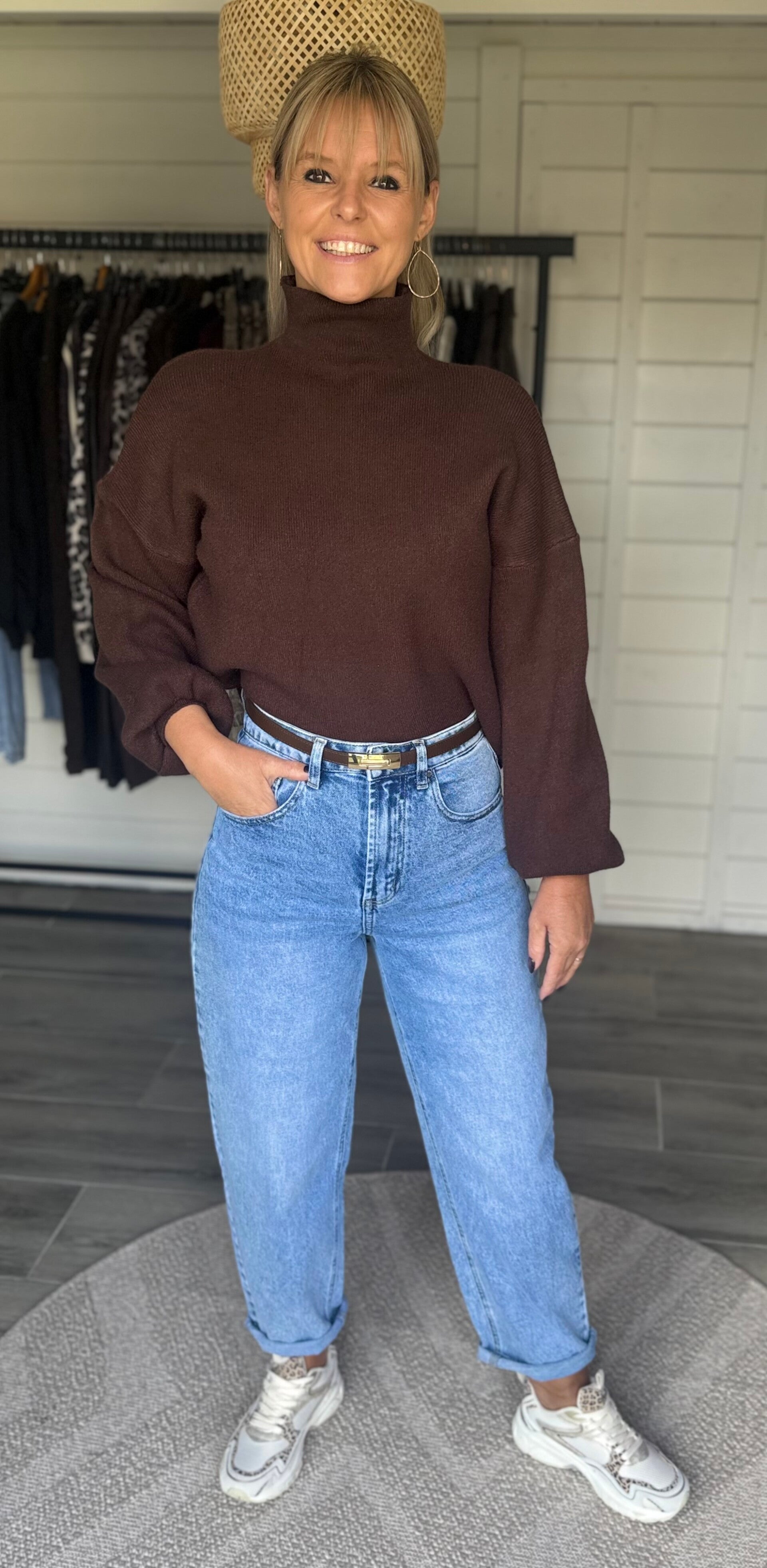Faye Balloon Knit – Chocolate