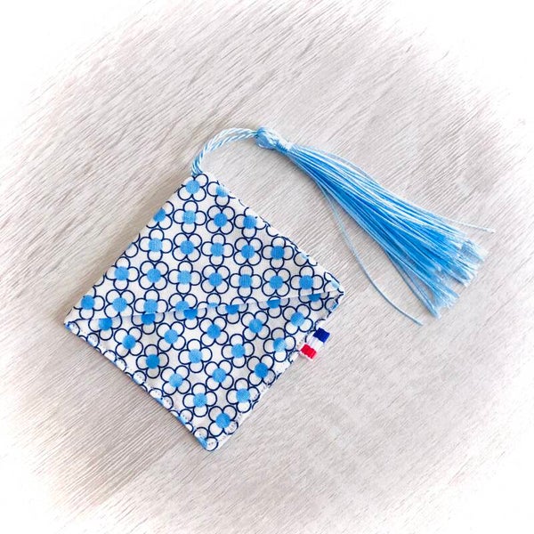 Marque Page Fleurs bleues
