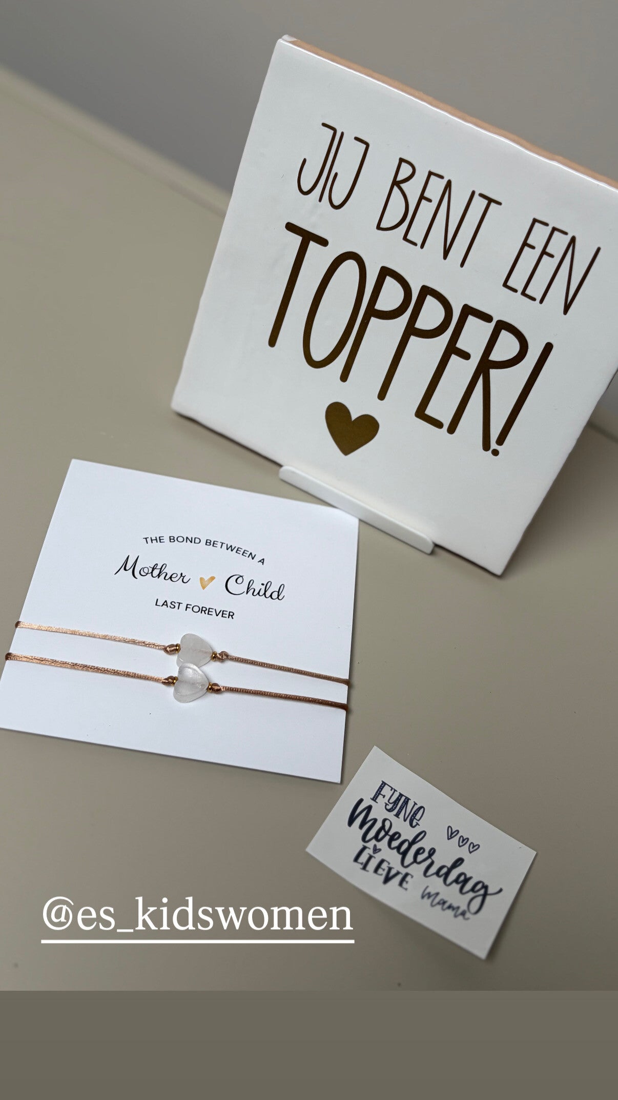 ES Mama en Minnie armbandje
