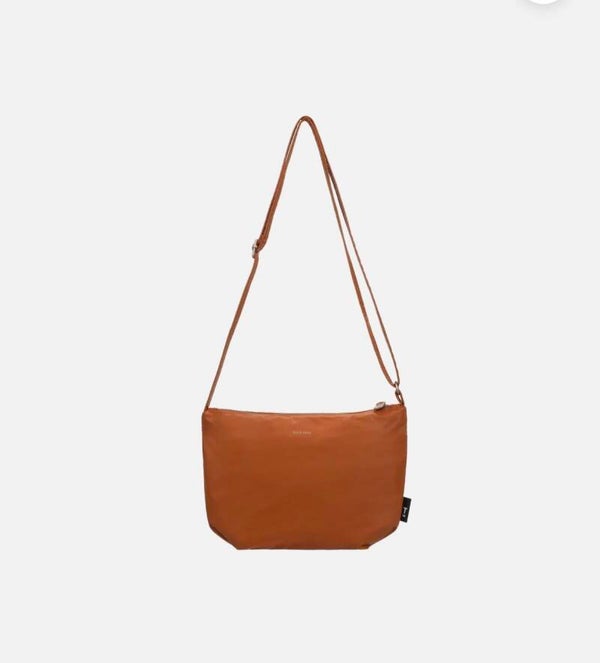 Tinnemia Cross body bag