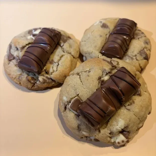 NYC Kinder Bueno