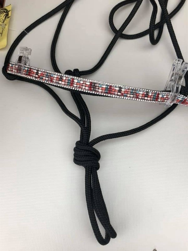 Licol strass mosaïque rouge argent