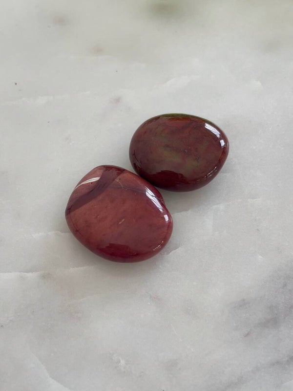 Jaspe mokaíta · Piedra rodada plana