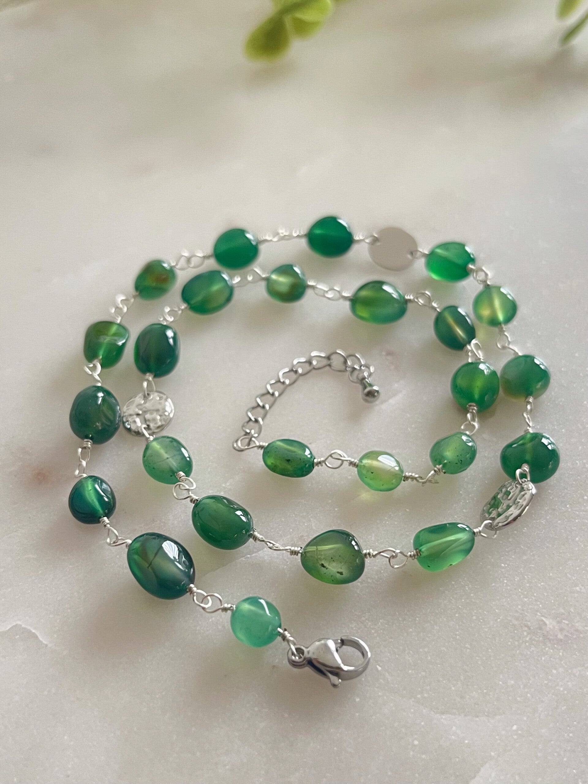 Collar de ágata verde