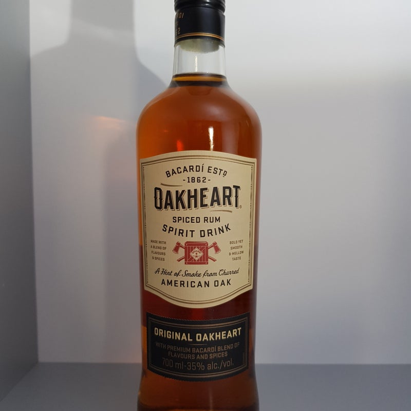 Bacardi Oakheart. Netherlands. 700ml. Production year 2022