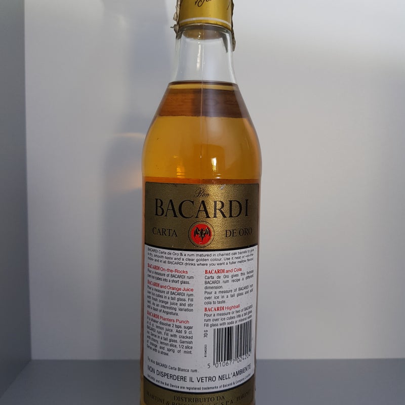 Bacardi Carta de Oro. 70 cL e. 700ml. Production year 1993