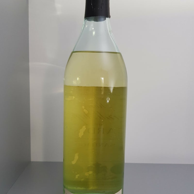 Bacardi Carta Blanca. Imported by Charles Hosie. 700ml. Production pre Castro