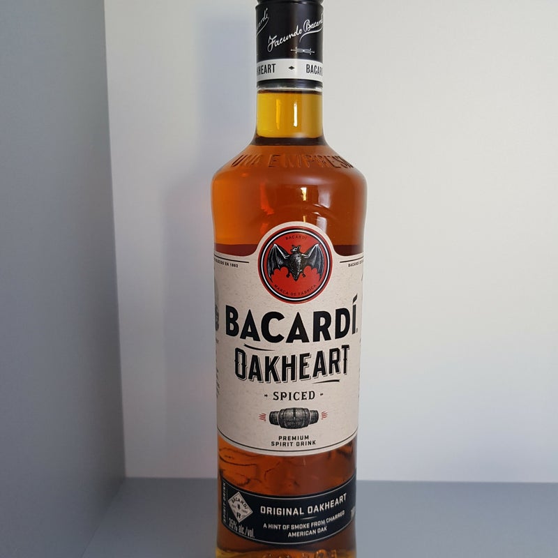 Bacardi Oakheart. Spiced. 700ml. Production year 2019