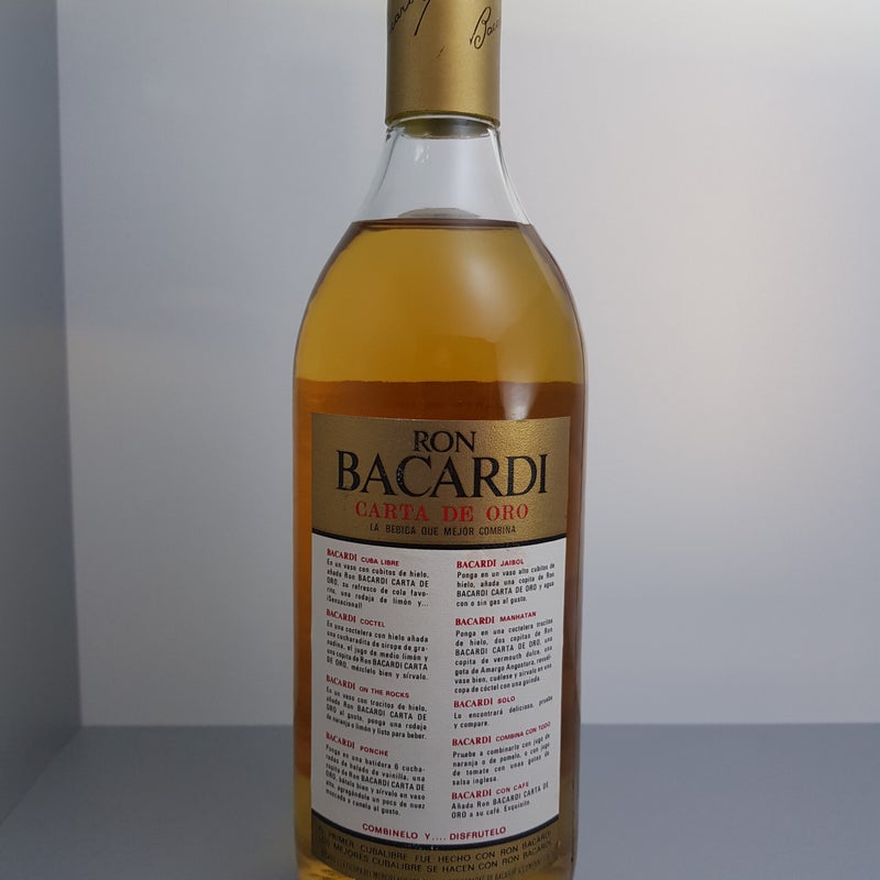 Bacardi Carta de Oro. For Duty Free Trade Only. 1 litre. Production periode probably 80's