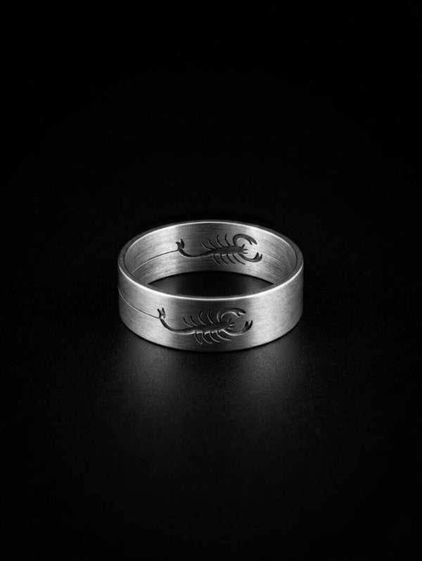 Stalen ring schorpioen