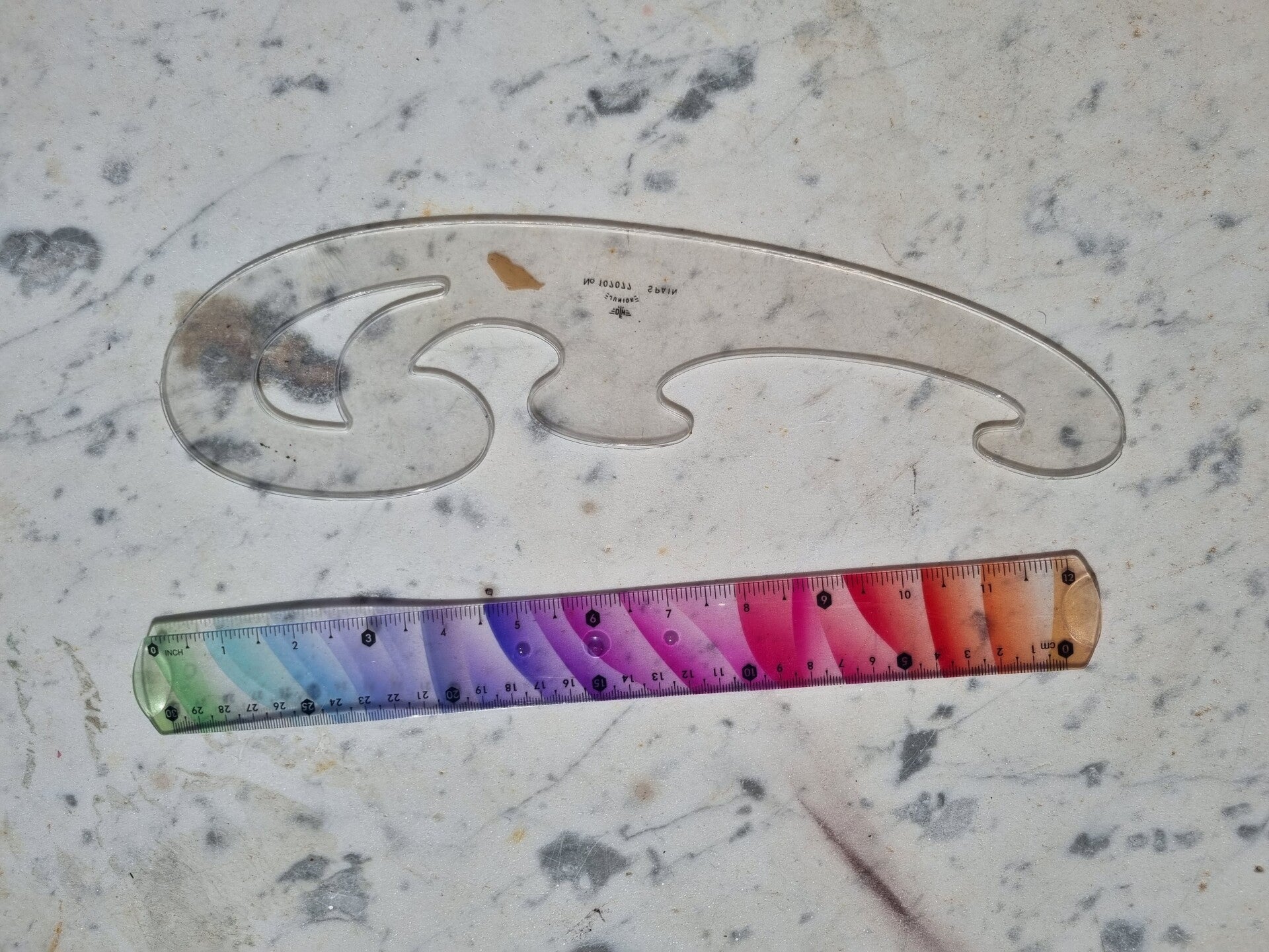 Reglas para clase /und