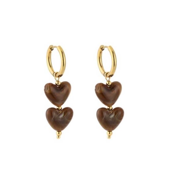 Oorbellen met hartjes hanger in bruin