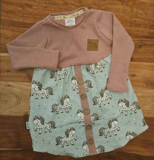Kleid Pferd Gr.104