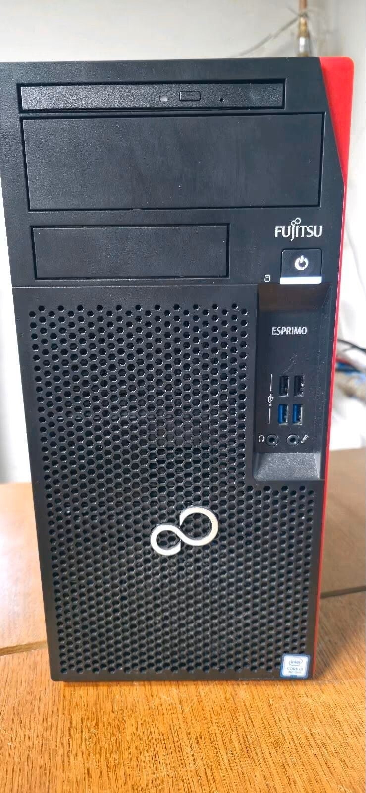 FUJITSU PC INTEL I5 9400 16GB RAM 256GB SSD WINDOWS 11