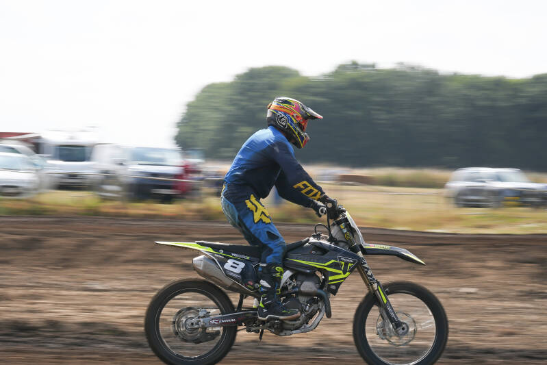 dsc00309-standard-eb4k29.jpg