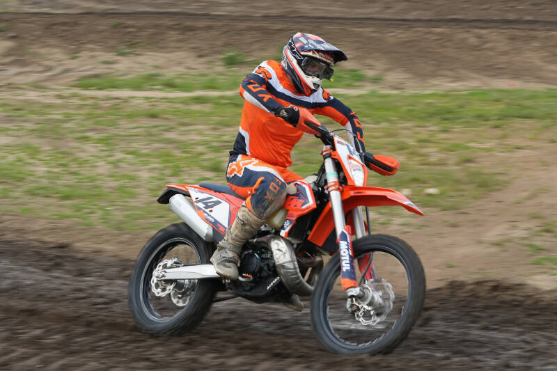 dsc01114-standard-blad8l.jpg