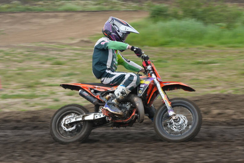 dsc01147-standard-7kage2.jpg