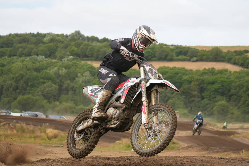 dsc02010-standard-og8siz.jpg