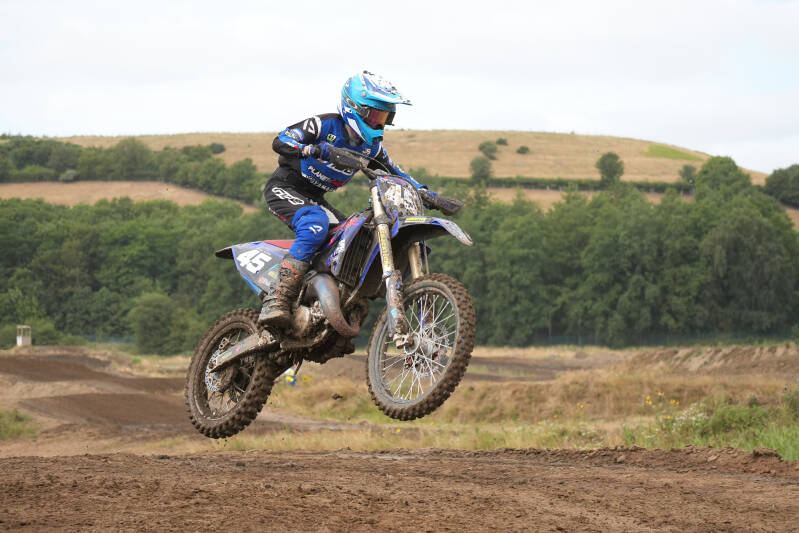 dsc02034-standard.jpg