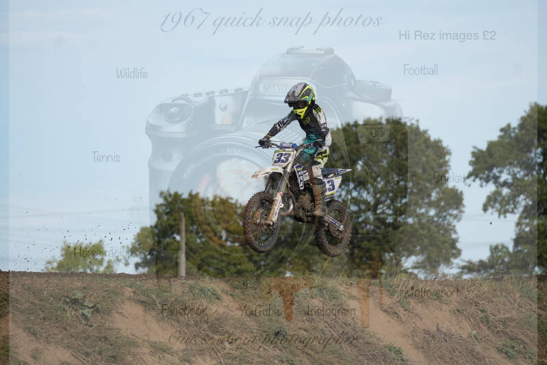 dsc02466-standard-q7j9rb.jpg