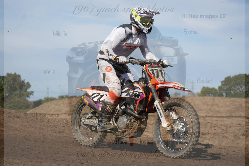 dsc02526-standard-vj4io0.jpg