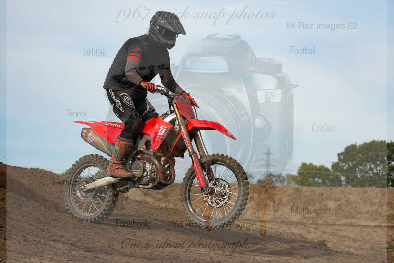 dsc02756-standard-7ilzao.jpg