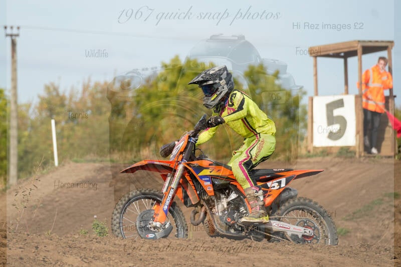 dsc02950-standard-jlrmtm.jpg